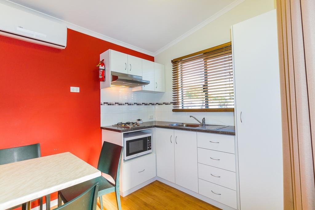 Big4 Bunbury Riverside Holiday Park Eaton Экстерьер фото