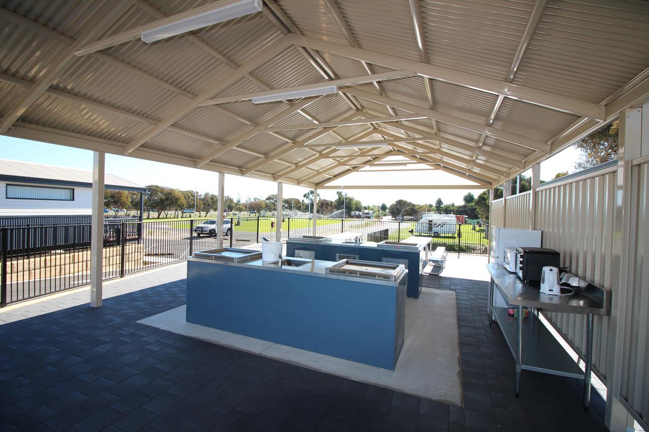 Big4 Bunbury Riverside Holiday Park Eaton Экстерьер фото